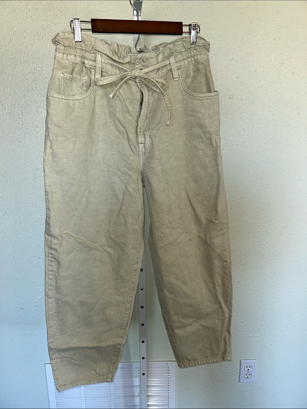 Women’s Drawstring Casual Pants/Jean in Light Khaki